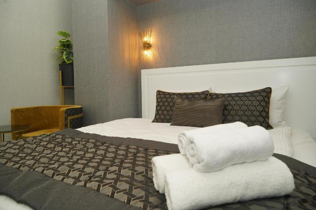 Park Milano Hotel İzmir Kültér fotó